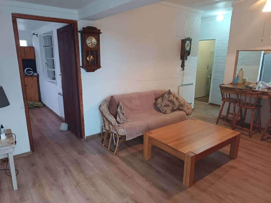 4 Bedroom Property for Sale in Kleinkrantz Western Cape